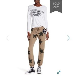 🔥Chaser Star patch joggers XL sold out in stores